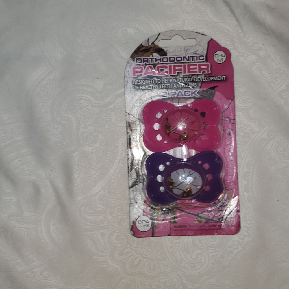 Orthodontic Pacifier (2 Pack)